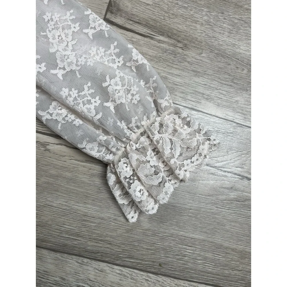 VTG ILGWU Robe‎ Women's Size 36 White with Soft Pink Lace Chiffon Sheer Peignoir